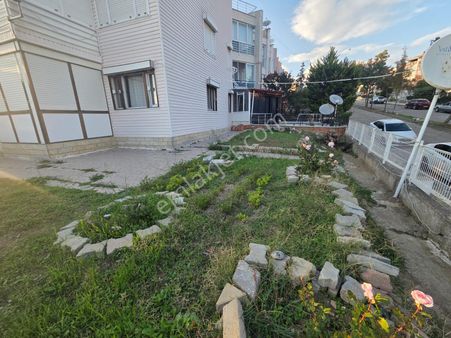 Haydar Emlaktan Yenicede Büyük Bahçeli,köşe,deniz Manz.havuzlu Sitede