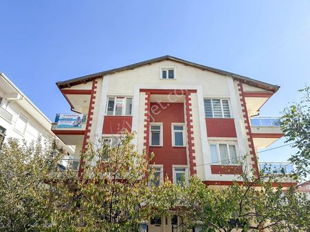 Çeltek Mah.de Kale Civarı Arakat 3+1 Satılık Daire