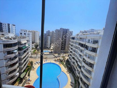 Ayaşta Denize Yürüme Mesafesinde Havuzlu 1+1 Yazlık Daire