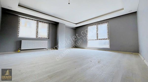 Demir Grup'dan Samandıra Metroya Komşu %1.29 Faiz Oranlı 4+1 Ç.d