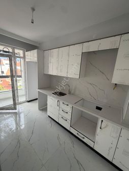 Çamlıca Mahallesinde 2+0 Yerden Isıtmalı Asansörlü Satılık Daire