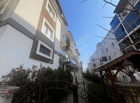 Kartepe Ataevlerde Satılık Geniş 3+1 Dubleks Daire