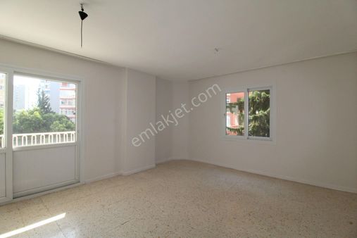 Aslan'dan Menderesde Merkezi Konumda Bağımsız Mutfak Kiralık 3+1