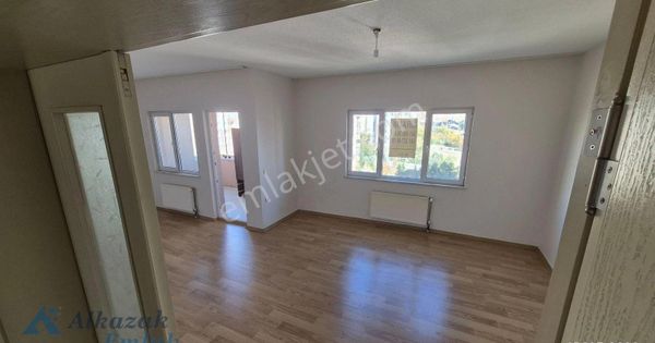 Toki Yapracıkta 3+1 Kiralık Daire