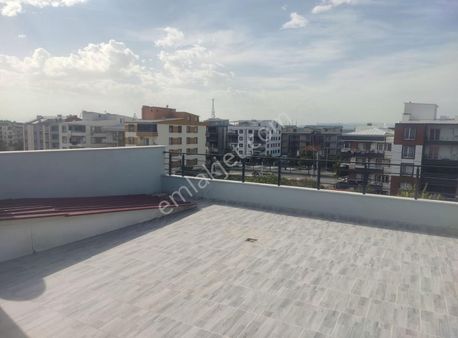 Reşat Bey Mahallesi Erzumlar Derneğine Yakin Konumda