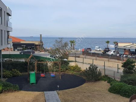 Güzelbahçe'de 3+1 Deniz Manzaralı Havuzlu Sitede Satılık Daire