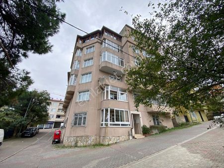 Üsküdar Çengelköy Küçüksu Mah. 'de 3+1 Kiralık Daire