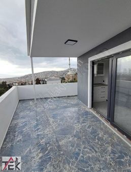 Eşsiz Deniz Ve Şehir Manzaralı Sıfır 4+1 Lüks Tripleks