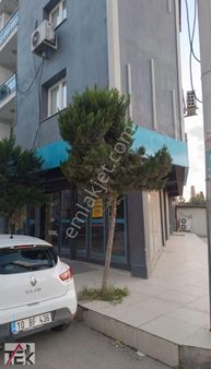 Ümit Mahallesinde 195m2 Net Çok Amaçlı Köşe Dükkan Kiralık