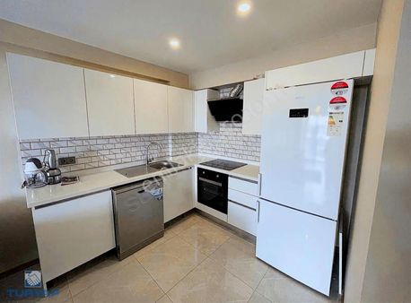 Torbalı Da İzban Yakını Havuzlu Sitede Eşyalı Kiralık 1+1 Daire