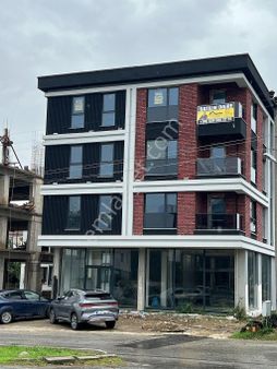 Ruşen Aydın Gayrimenkul'den Düzce Merkezde 3+1 Satılık Lüx Daire