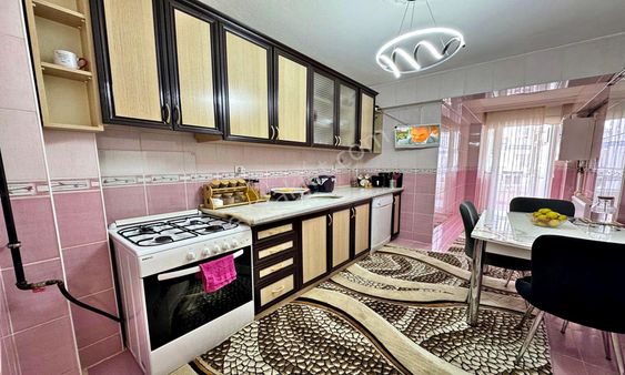 Atapark Filistin Parkı Karşısı Aşık Veysel Okuluna 1 Dk Mesafeli