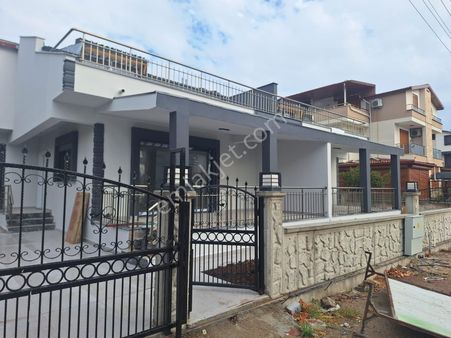 Fırsat!! Acil Atılık 3+1 Ayrı Mutfaklı 130 M2 Dubleks Villa