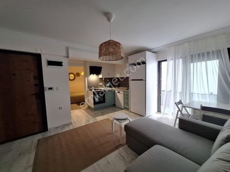 Dikili Güven Emlak'tan 1+1 Full Eşyalı Sıfır Daire