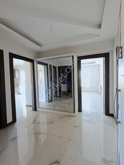 Uğurevler De Geniş 180 M2 3+1 Sıfır Hiç Oturulmamış Daire