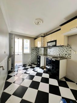 Çorlu Muhittin Mh Unilever Yakını Ayrı Wcli 135 M² Satılık 3+1 Daire