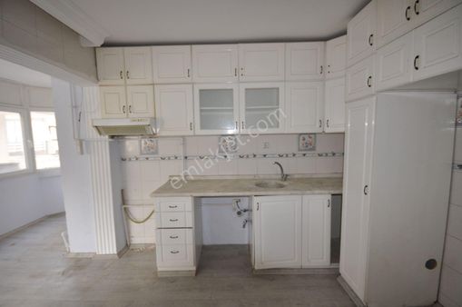 Söke Yenicami Mh. Satılık 3+1 Daire