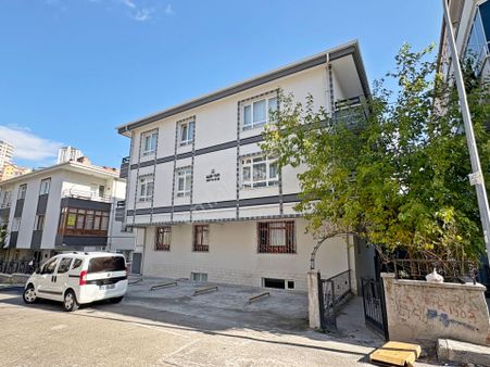 3+1 2.kat 19 Mayıs Cad. Üzeri Geniş Oturum 2 Balkonlu Masrafsız