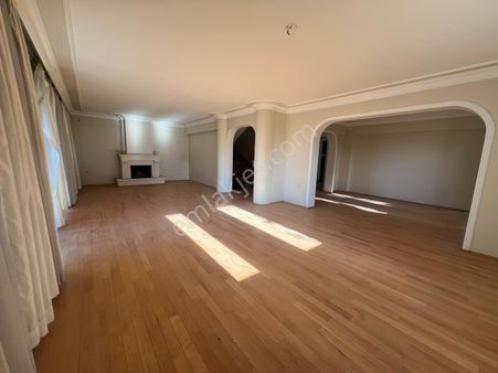 Beysukent Kiralık Tunca Sokakta Komple Bina