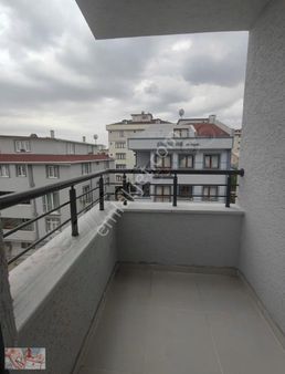 Sultanbeyli Necip Fazil Yatırımlık Oturumluk Fırsat Daire