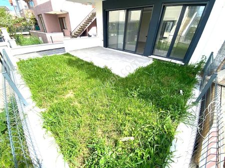 🟥🟥aktiften Müstakil Tadında İskelede Denize Yakın Satılık 2+1 Hayalleri Süsleyen Daire 🟥🟥