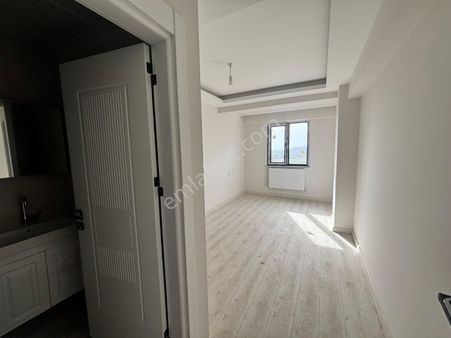 Çorlu Hatip Mahallesi Site İçi Sıfır Satılık Daire 2+1