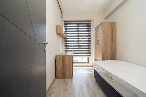 Bahar'dan Trio Bölgesinde Site İçinde 2+1 Eşyalı Kiralık Daire