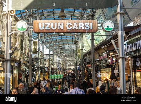 Bursa Uzun Çarşı'da Arada Satılık Dükkan Tapulu Dükkan