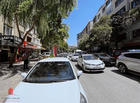 İhsaniyede Cadde Üzerinde Arakat Satılık Daire