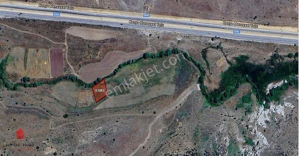 Erenkaya'da 1105m2 Müstakil Önünden Dere Akan Satılık Bahçe