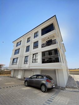 Rw Milyon'dan Çamlıca'da Site İçi 3+1 Satılık Daire