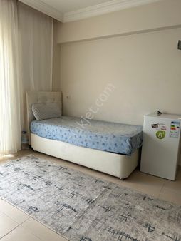 Orhangazi Caddesinde 1+0 Eşyalı Kiralık Daire