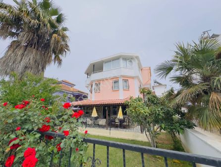 Dialog Nua Gayrimenkul'den Satılık Tam Müstakil Villa !