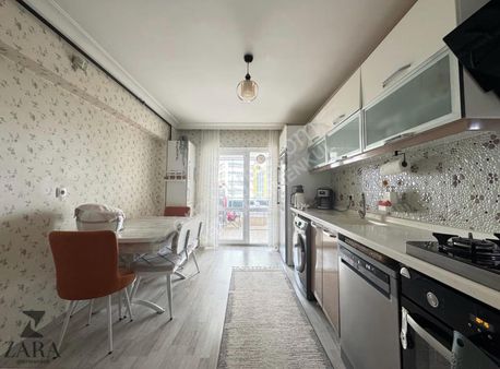 ▄zara▄muhteşem Konum.! Natoyolu Cd Yakını 3+1 135m² Site Dairesi