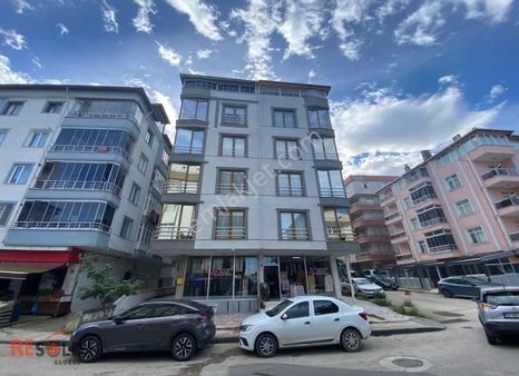 Resold Yalı Gayrimenkulden Atatürk Mahallesinde Satılık Daire