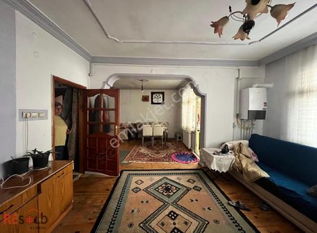 Resold Globalden Kaledere Mahallesinden Satılık Daire Acill!!