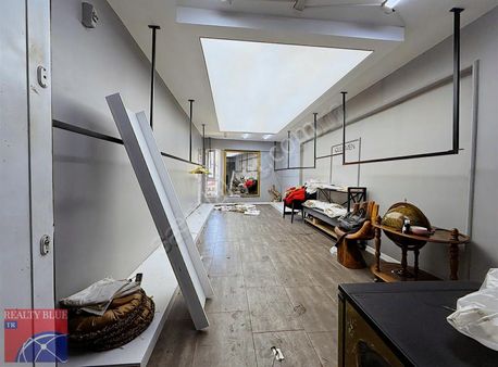 Alemdağ Cad Üzeri Kiralık Dükkan &ofis Ve Depo Kullanımına Uygun
