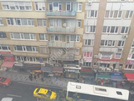 Pangaltı-ergenekon Caddesi'ne Cepheli Kiralık 5. Katta (2+1) Daire