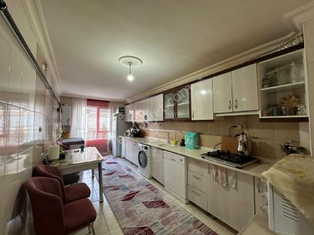 Karapürçek Stadyum Yakını Asansörlü 1 Kat 3+1 Kök Tapu Krediye Uygun