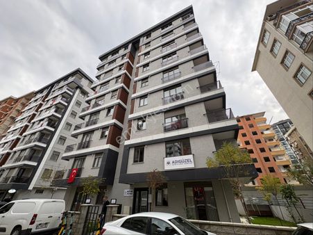 Oben'den Atatürk Caddesine Komşu Bahçe Katı 2+1 60 M² Net