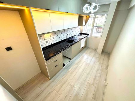 ꧂serdaroğlu Gayrimenkul'den Ayrı Mutfaklı Bahçe Konseptte Daire