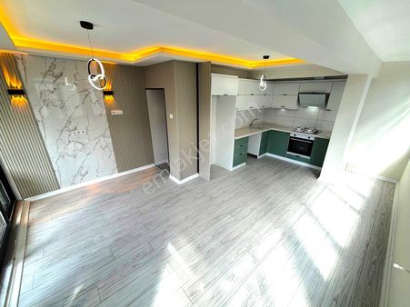 ꧂serdaroğlu'ndan Akçay Merkez'de Ön Cephe Arakat Deluxe 2+1daire