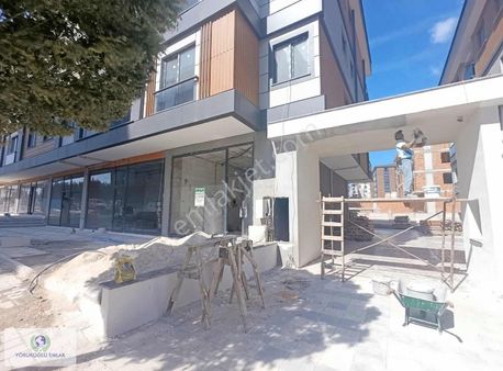 Dream Of Merdanoglu Bölgesinde Kiralık Sıfır Dukkan ..!