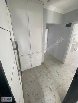 Altunç'tan Satılık 3 Katlı Müstakil(100.yıl Merkezinde)