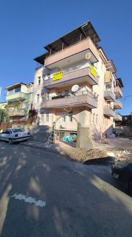 Müdür Emlaktan Yeşiltepe'de Kiralık Daire