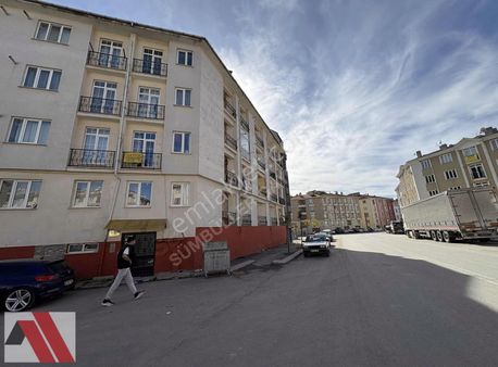 Sümbüller'den Anadolu Üni. 50 M2 Mesafede Geniş Balkonlu 2+0