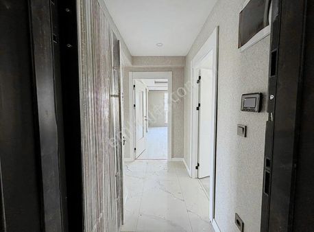 Ozan Gayrimenkul/merkezi Konumda Full Yapılı 3+1 Ara Kat Daire