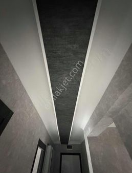 Ozan Gayrimenkul/yıldırımda Arka Cephe Lüks 3+1 Y.giriş