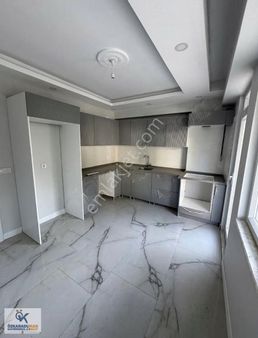 Kartepe İstasyon Mahallesinde 3+1 Lüks Daire Ebeveyn Banyolu