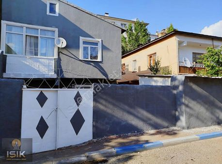 Işık Gayrimenkul'den Şükrüpaşa'da Satılık Müstakil Ev(2adet 3+1)